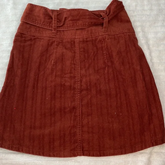 Sure reddish orange skirt - Picture 2 of 2